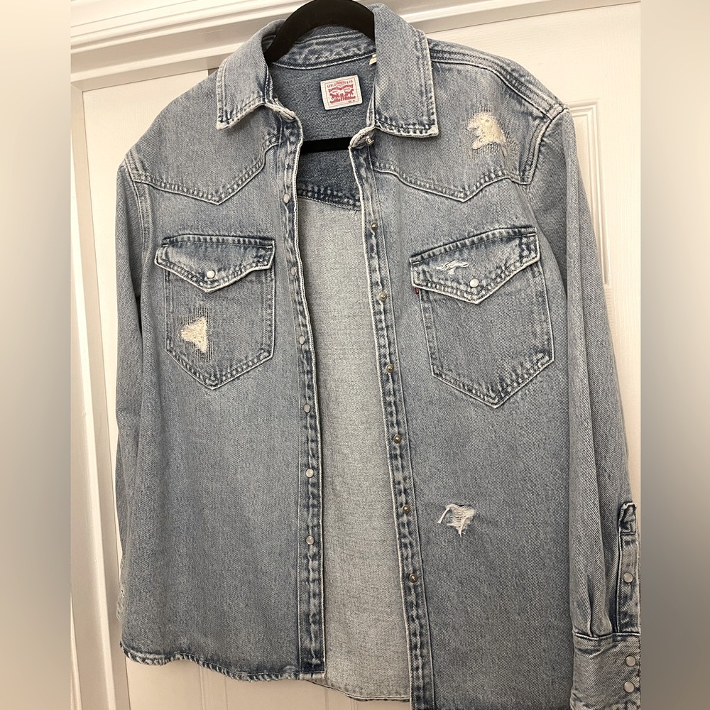Levi’s Oversized Jean Shirt